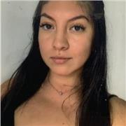 Professeure particulière donne cours d'espagnol aux lycéens, collégiens